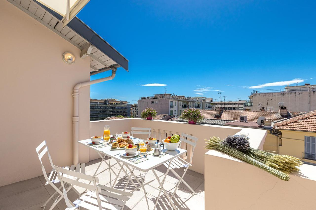 Spitalieri- Sunny Terrace With View -new