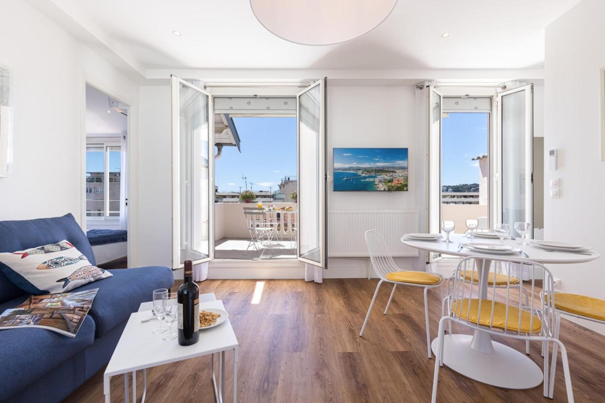 Spitalieri- Sunny Terrace With View -new
